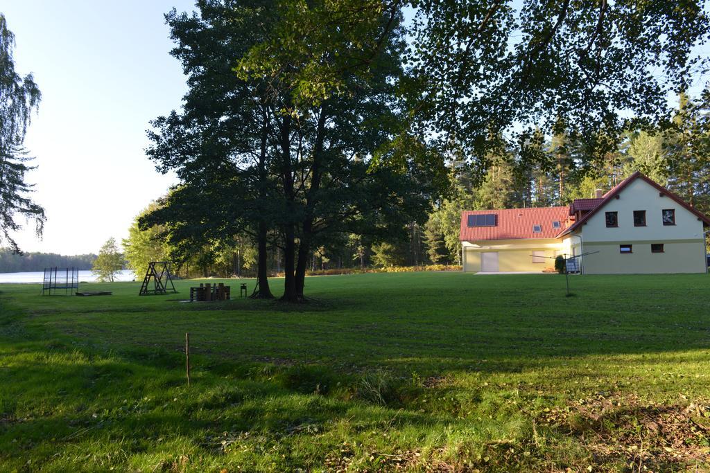Hotel Penzion U Blatce à Nové Hrady Extérieur photo