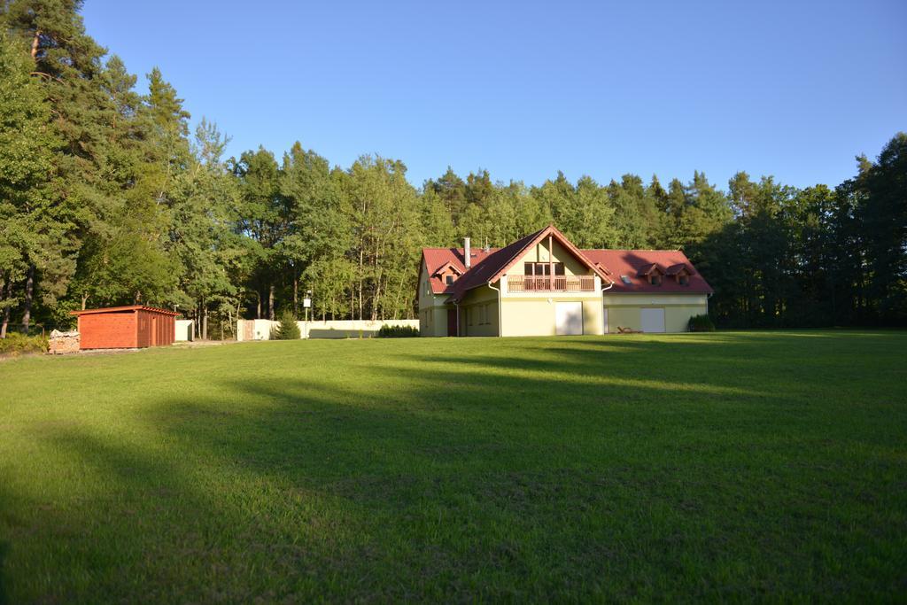 Hotel Penzion U Blatce à Nové Hrady Extérieur photo