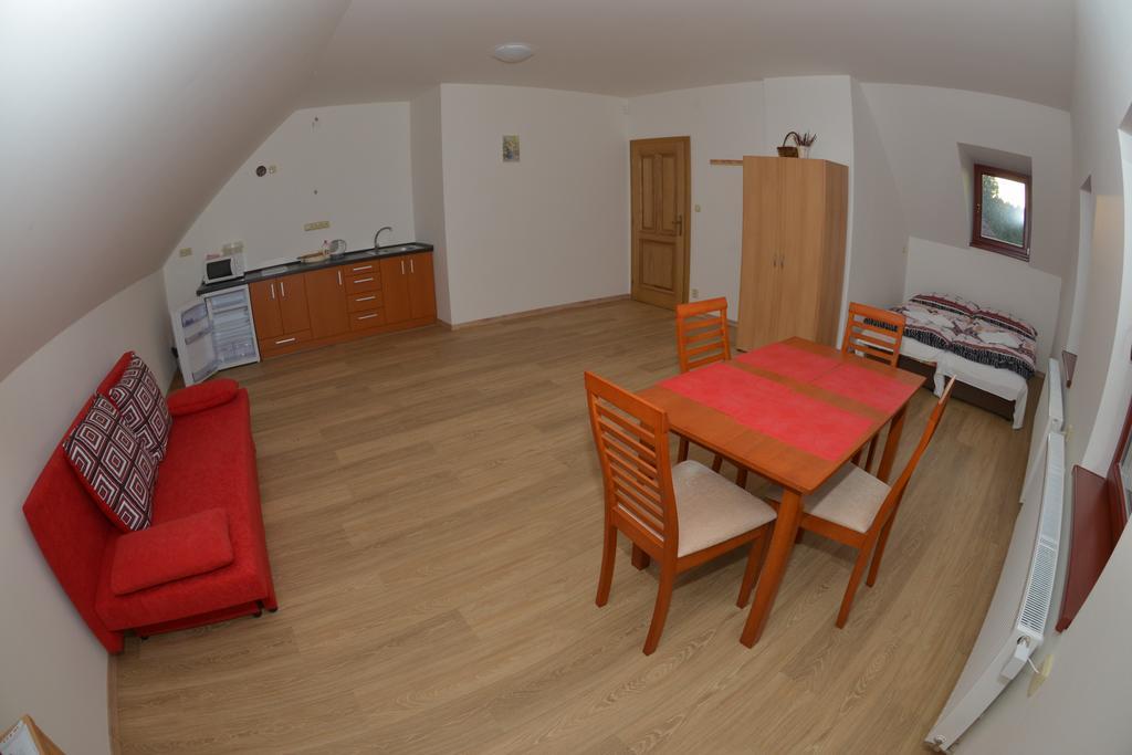 Hotel Penzion U Blatce à Nové Hrady Chambre photo