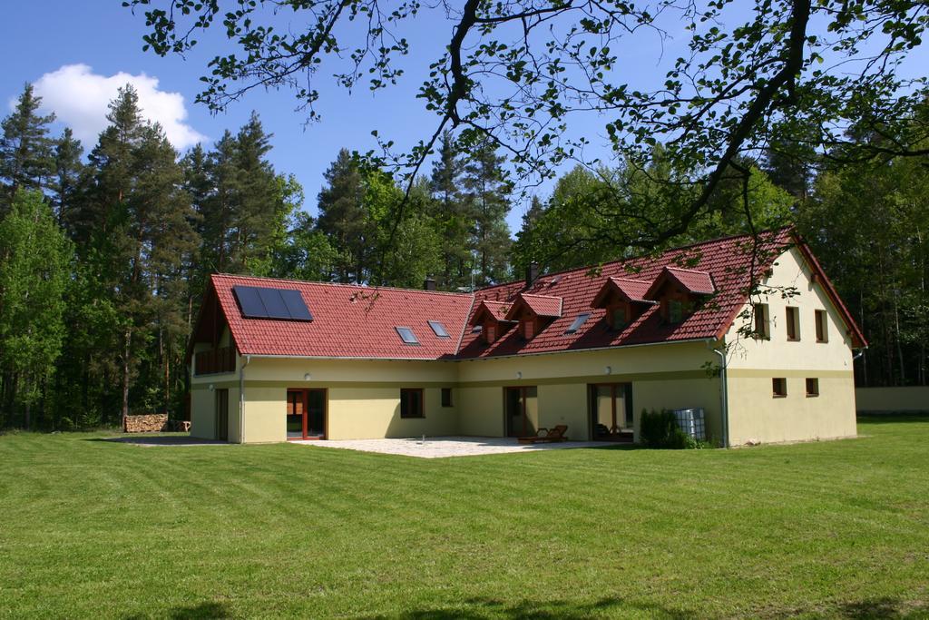 Hotel Penzion U Blatce à Nové Hrady Extérieur photo